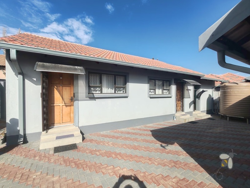 Secunda, property to rent, studio apartment, fully furnished, all utilities included, backup power, solar, JoJo tank, air conditioning, laundry service, secure living, professionals.
