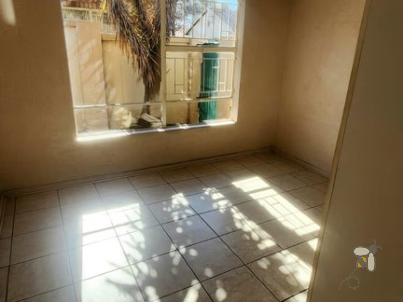 Trichardt, property to rent, 2 bedroom, 1 bathroom, townhouse, pet friendly, private yard, open plan, secure complex, single garage, quiet neighborhood.