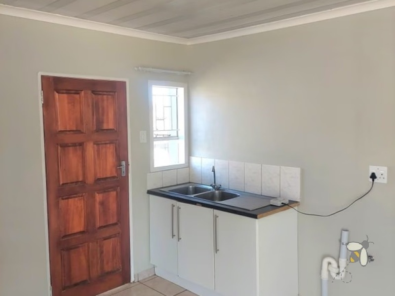 Secunda, property to rent, 3 bedroom, 1 bathroom, family house, pet friendly, secure yard, prepaid electricity, quiet neighborhood, affordable rental, start-up family.