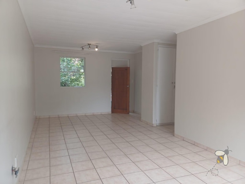 Secunda, property to rent, 2 bedroom, flat, gated estate, secure complex, access control, open plan, modern kitchen, convenient location.