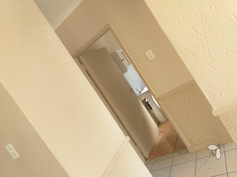 Noordrand, property to rent, 2 bedroom, 1 bathroom, townhouse, open plan, single garage, private garden, low-maintenance, comfortable living.