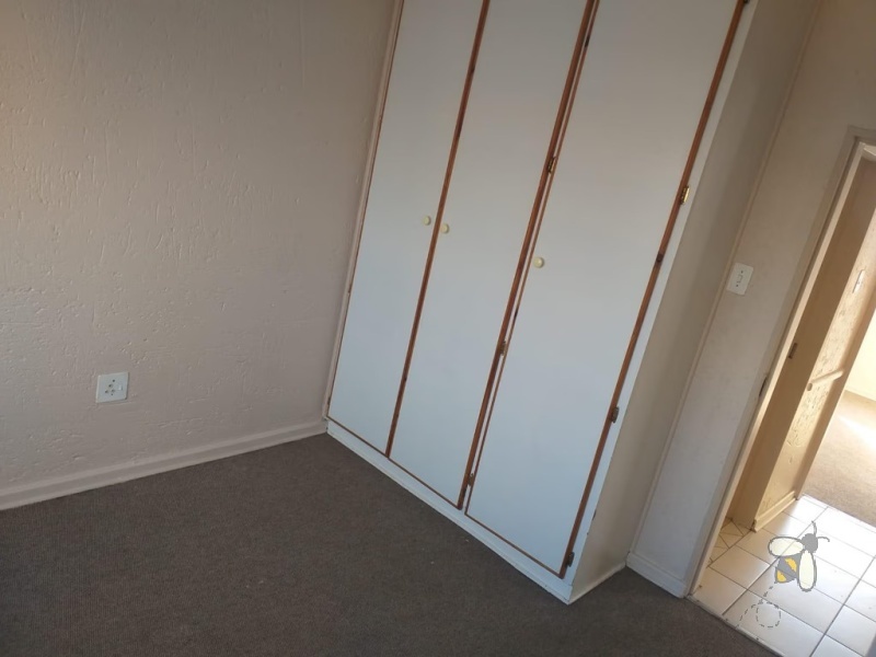 Noordrand, property to rent, 2 bedroom, 1 bathroom, townhouse, open plan, single garage, private garden, low-maintenance, comfortable living.