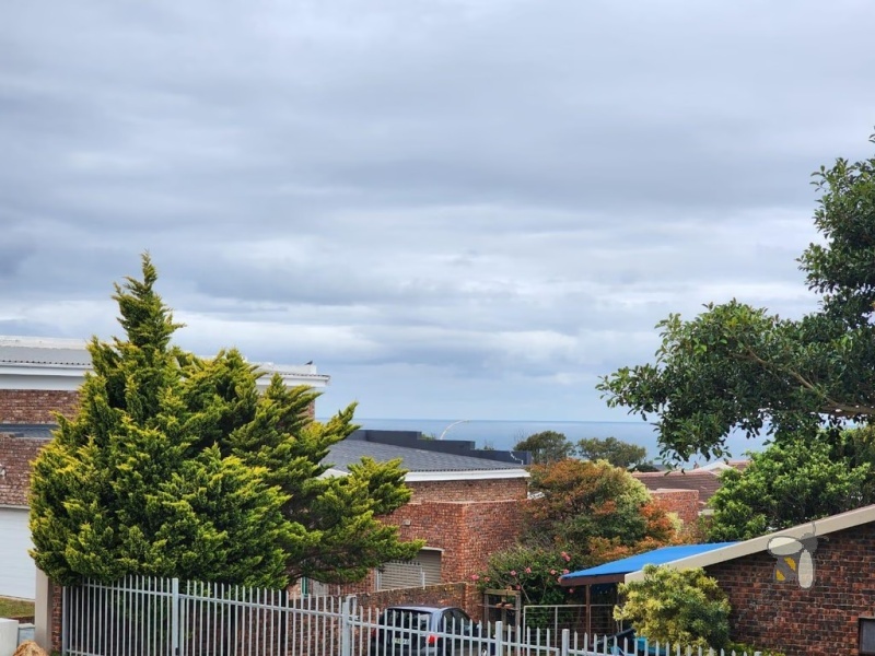 Wavecrest, 5 bedroom house for sale, double storey, sea views, open-plan living, built-in braai, gas stove, eco-friendly, water tank, modern luxury, PPRA registered.