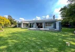 Secunda, luxury house for sale, prime location, green strip view, open-plan living, solar system, inverter, Jojotank, indoor braai, double garage, swivel door.