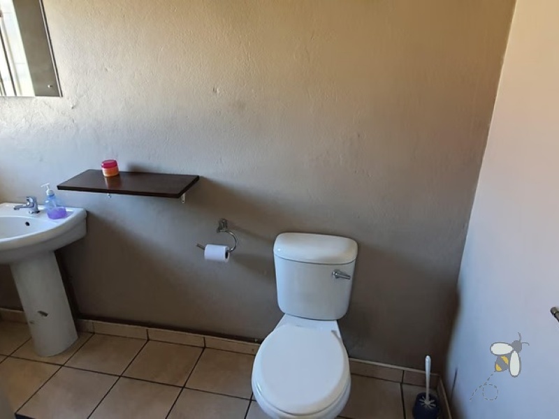 Standerton Central, guesthouse for sale, investment opportunity, nine rooms, self-catering, VAT included, furniture included, heat pump, JoJo tank, three-phase power.