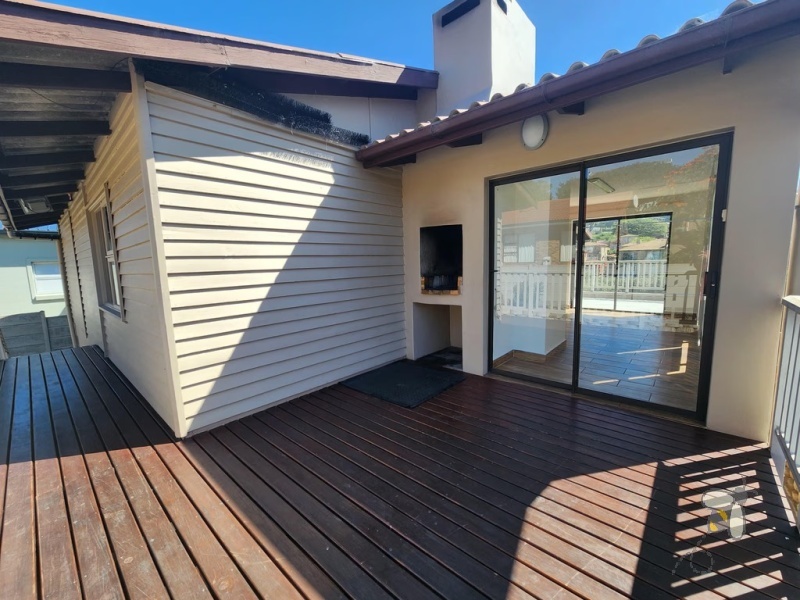Tergniet, 3 bedroom house for sale, prime location, close to beach, older home, renovation potential, dual living, braai room, double garage, coastal retreat, PPRA registered.