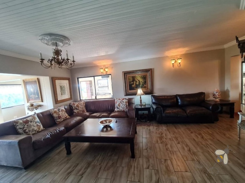Vaaloewer, 5 bedroom house for sale, river views, Vaal River, solar power system, private gym, alarm system, CCTV, 4 garages, JoJo tank, luxury home.