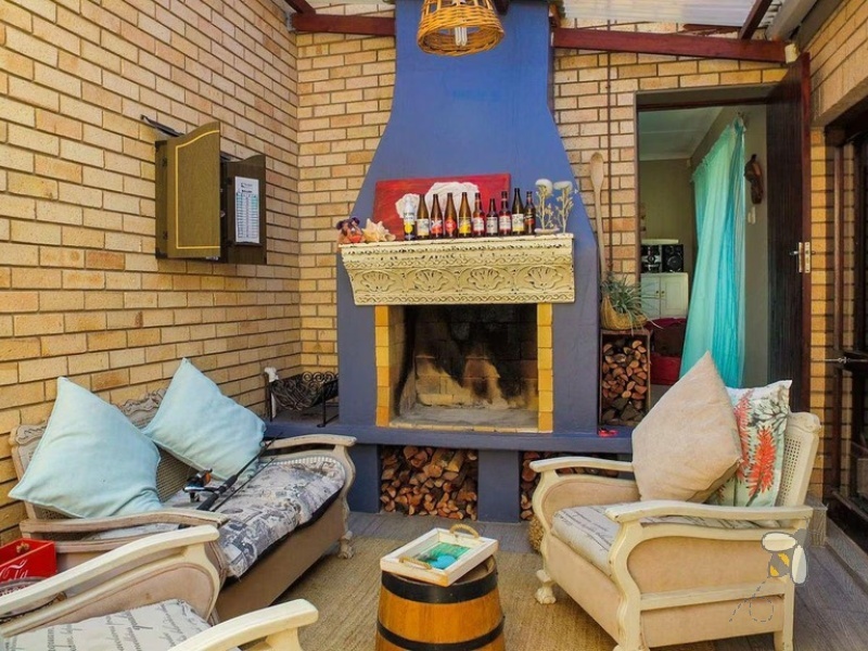 Wavecrest, 3 bedroom house for sale, sea views, flatlet, income potential, transfer costs included, swimming pool, lapa, double garage, prepaid power, CCTV, modern home, PPRA registered.