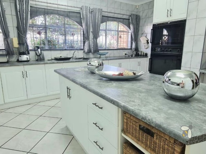 Secunda, 5 bedroom house for sale, double story, face brick, 40kVA generator, borehole, 16 camera CCTV, lapa, built-in braai, underfloor heating, luxury living, secure home.