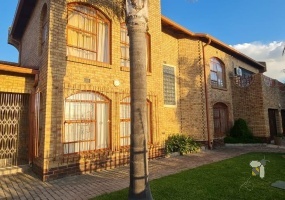 Secunda, 5 bedroom house for sale, double story, face brick, 40kVA generator, borehole, 16 camera CCTV, lapa, built-in braai, underfloor heating, luxury living, secure home.