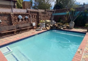 Hartenbos, Deoville Park, Vyf Brakken Fontein, 3 bedroom townhouse for sale, secure complex, lock-up-and-go, gas hob, swimming pool, 8 camera CCTV, low maintenance.
