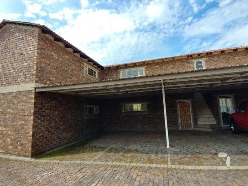 Secunda, investment property, complex for sale, 4 flatlets, rental income, R23000, low maintenance, face brick, sectional title potential, 2 bedroom 2 bathroom, covered parking.