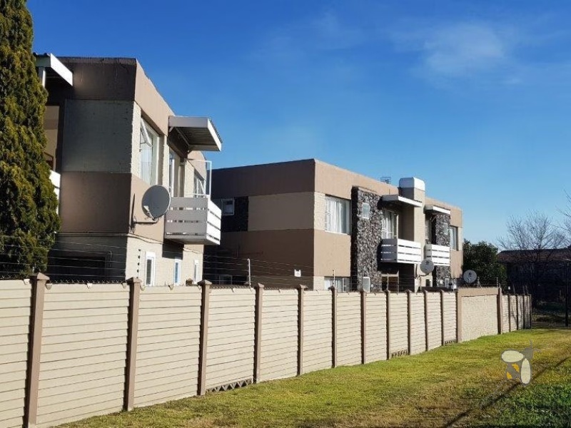 Secunda, investment property, complex for sale, townhouse complex, rental income, R22000, low maintenance, Secunda Primary School, lock-up garage, 3 bedroom flat, 2 bedroom apartment.