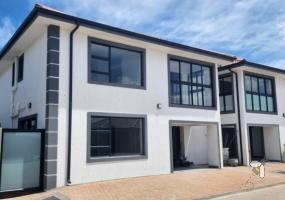 Dana Bay, Fijnbos Paradijs, 3 bedroom house for sale, double storey, modern coastal living, dedicated study, lock-up-and-go, conservation area, ocean views, Garden Route.