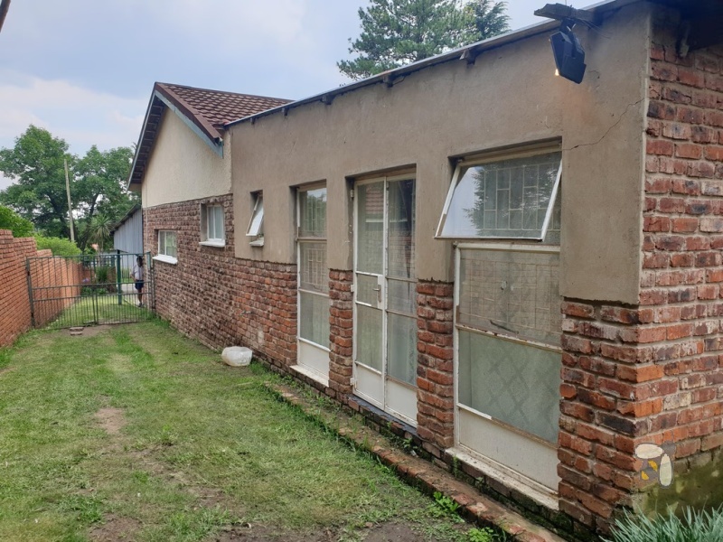 Standerton Central, Mpumalanga, 5 Bedrooms Bedrooms, 0 ,2 BathroomsBathrooms,House,For Sale,0,11359