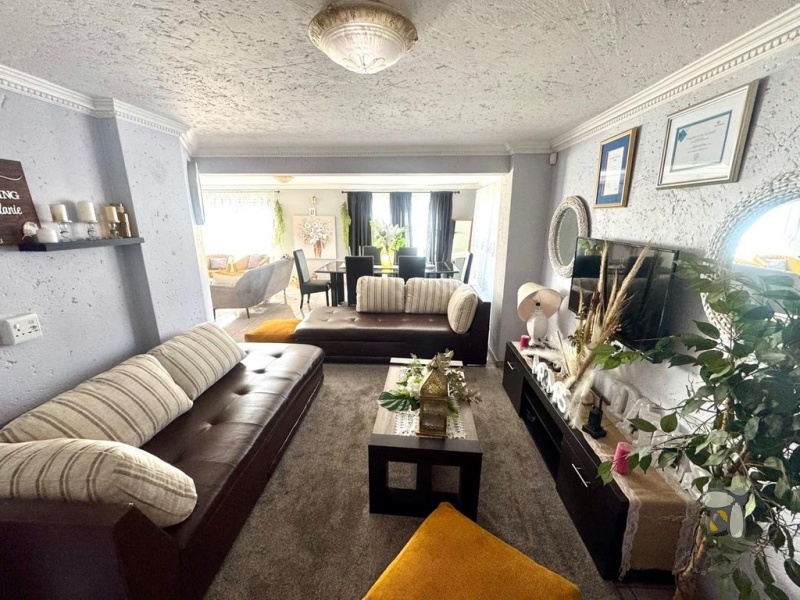 Secunda, double storey house for sale, central location, en-suite bathrooms, granite countertops, inverter system, JoJo water tank, power backup, modern kitchen, private balcony, spacious living.