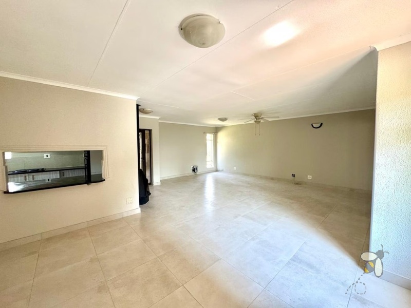 Secunda, 4 bedroom house for sale, newly renovated, green area, indoor entertainment, built-in braai, granite counters, fireplace, outside room, guest suite, double garage, prime location.
