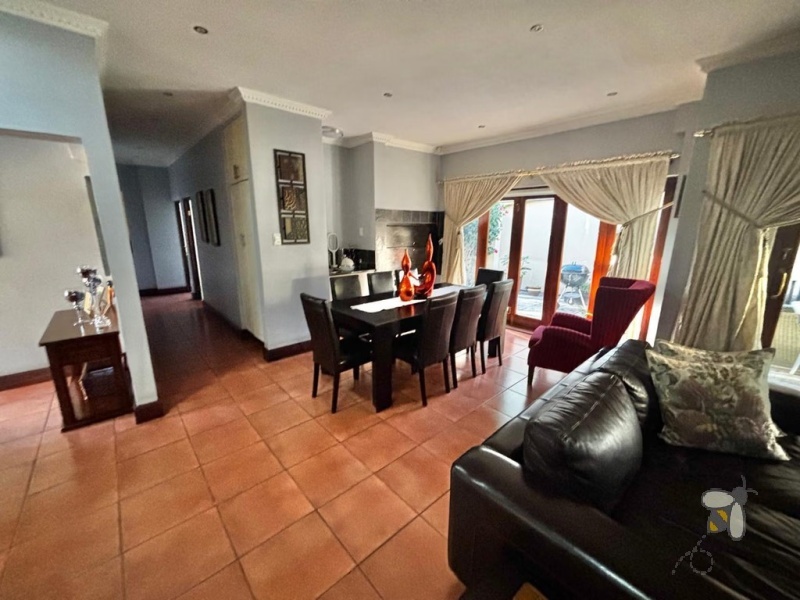 Secunda, 3 bedroom house for sale, Tuscany style, secure complex, solar inverter, 5kW inverter, 10kW battery, water backup system, spa bath, double braai, low-maintenance, small pets allowed.