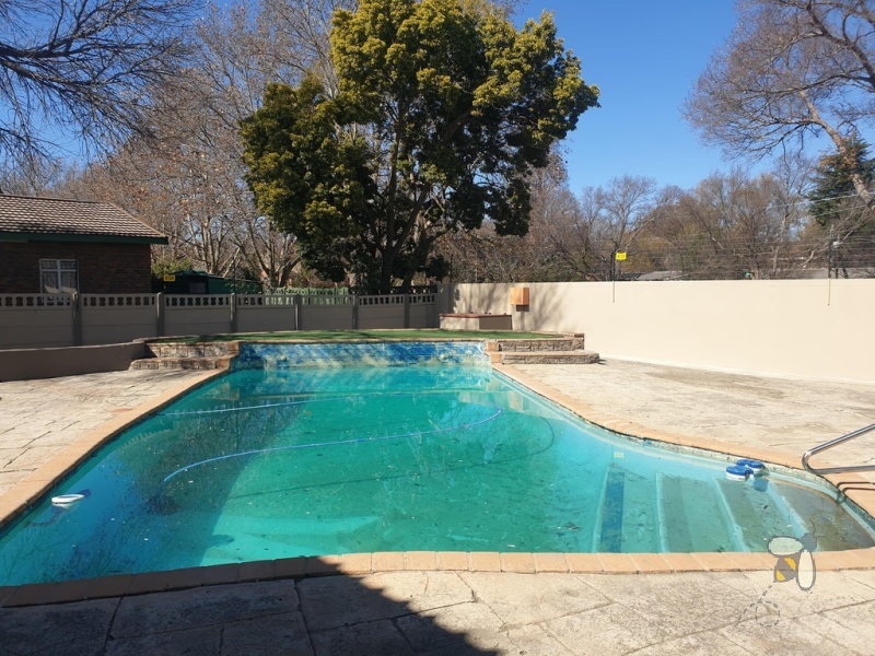 Standerton Central, business from home, commercial potential, dual entrances, CBD walking distance, 3 bedroom house, bachelor flat, swimming pool, high security, double garage, investment.