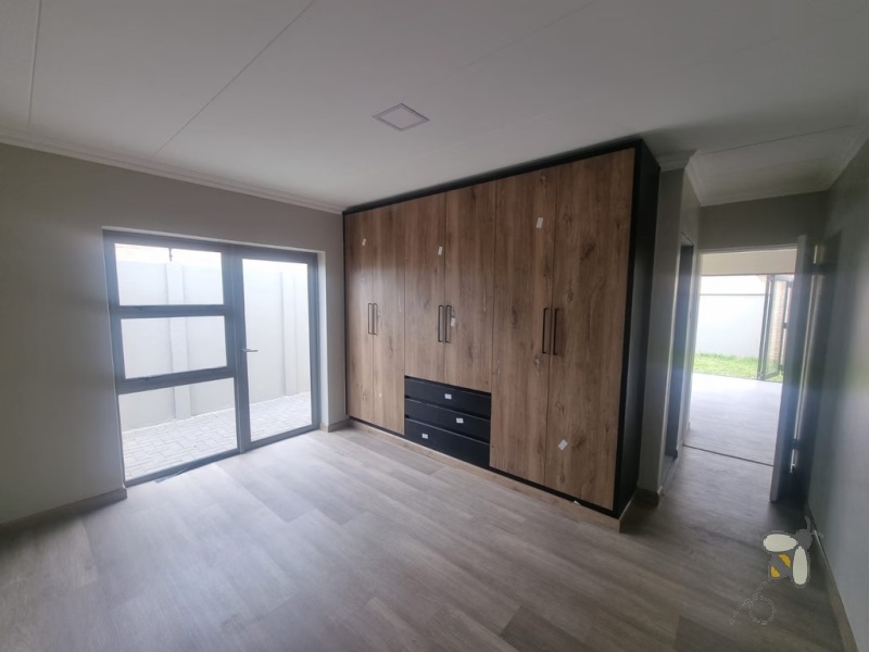 Secunda, new development, custom built home, brand new house for sale, choose your finishes, 2 bedroom house, 3 bedroom house, open plan living, gas hob, double automated garage, solar power option.