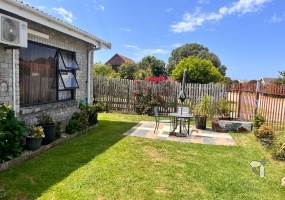 Noorsekloof, Eastern Cape 6332, 3 Bedrooms Bedrooms, 0 ,2 BathroomsBathrooms,House,For Sale,0,11419