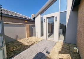 Secunda, brand new home, 3 bedroom house for sale, no transfer costs, customizable plans, gas hob, double automated garage, solar option, open plan living, high quality materials.
