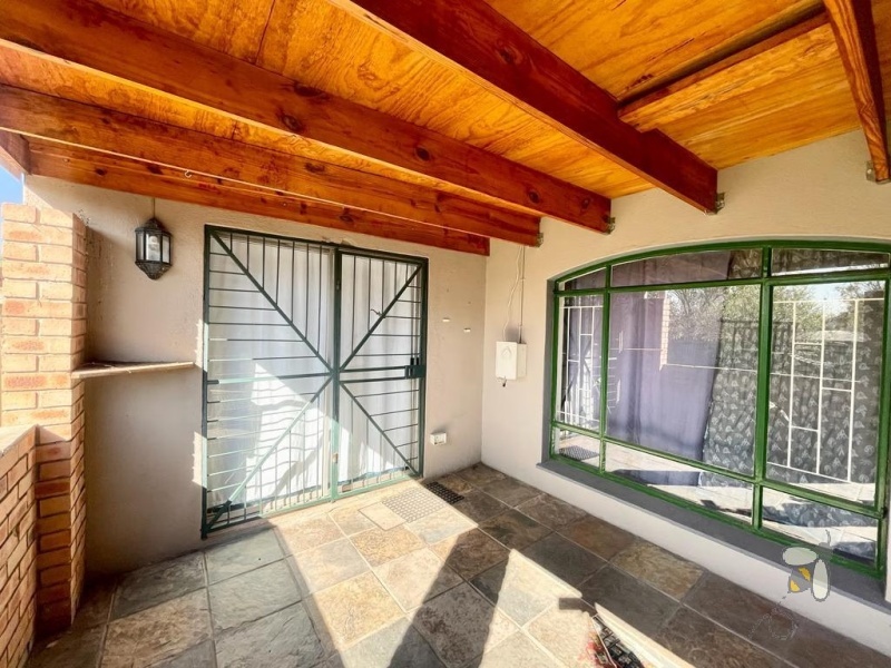 Secunda, 3 bedroom house for sale, 1 bedroom flat, separate entrance, dual living, rental income, built-in braai, granite tops, JoJo tank, generator switch, family home.