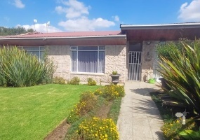 Standerton Central, dream home for sale, 3 bedroom house, swimming pool, man\'s cave, entertainment area, generator switch, water tank, camera system, wood cabin flat, rental income.