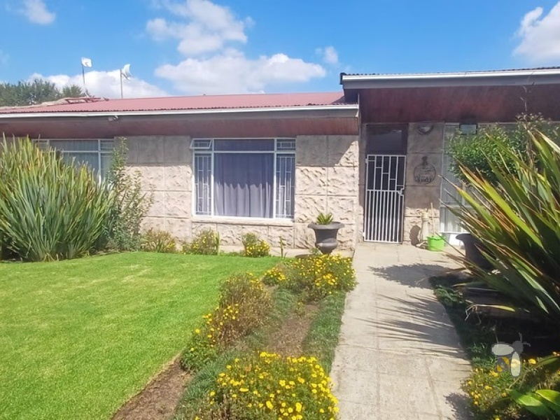 Standerton Central, dream home for sale, 3 bedroom house, swimming pool, man\'s cave, entertainment area, generator switch, water tank, camera system, wood cabin flat, rental income.