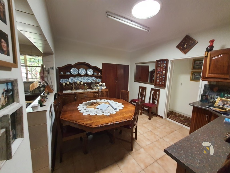 Meyerville, 4 bedroom house for sale, kiaat wood, water tanks, water purification, workshop, spacious home, entertainment area, quiet area, caravan carport.