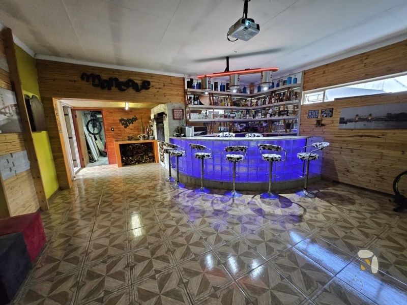 Meyerville, 4 bedroom house for sale, dream home, man cave, swimming pool, gas hob, diesel generator, water tanks, water backup, double garage, modern kitchen.