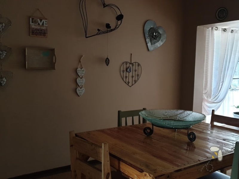 Standerton, Kosmospark, 4 bedroom house for sale, separate flat, two bedroom flat, dual living, bar and braai, sunroom, gourmet kitchen, double garage, Jojo tank.