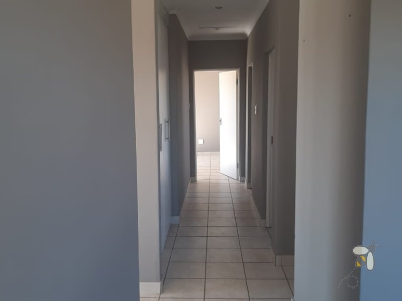 Secunda Central, 4 bedroom double storey house for sale, luxury living, walk-in closet, gas stove, electric oven, walk-in pantry, built-in braai, double garage storage, modern masterpiece.