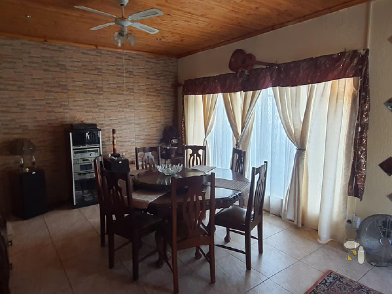 3 bedroom house, Meyerville, 1 bedroom flat, income potential, flatlet, dual living, garage, well-kept