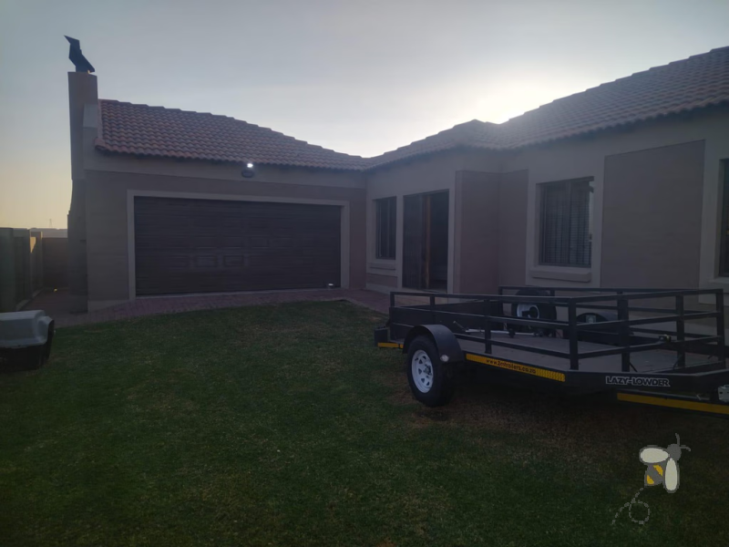 Secunda house for sale, 3 bedroom house, family home Secunda, property for sale Mpumalanga, house with double garage, house with ensuite, propertyhive