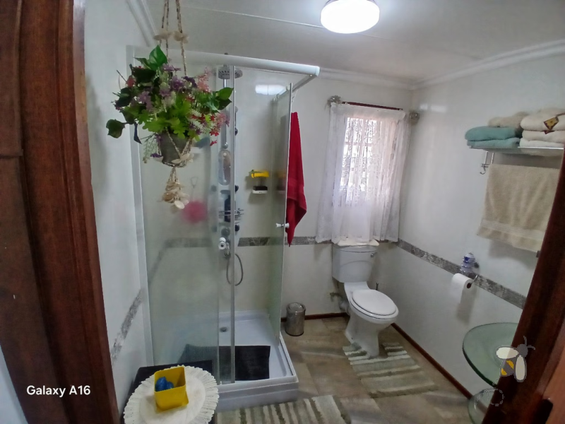 Vaaloewer, 3 bedroom home, solar system, swimming pool, gas geyser, riverside town, move-in ready, energy efficient, secure parking