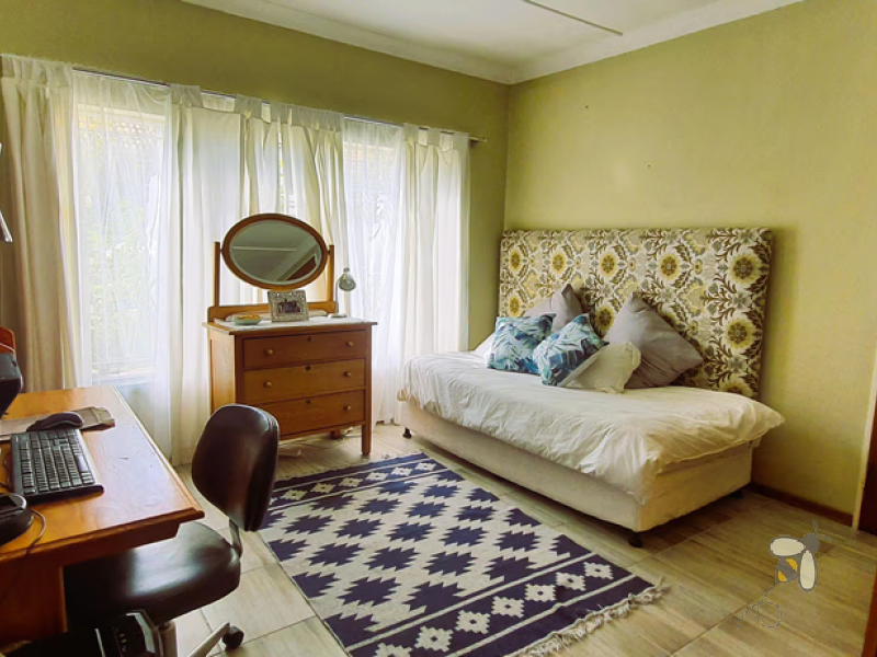 Standerton house for sale, 3 bedroom house Standerton, family home with boma, secure home Standerton, comfortable living Standerton