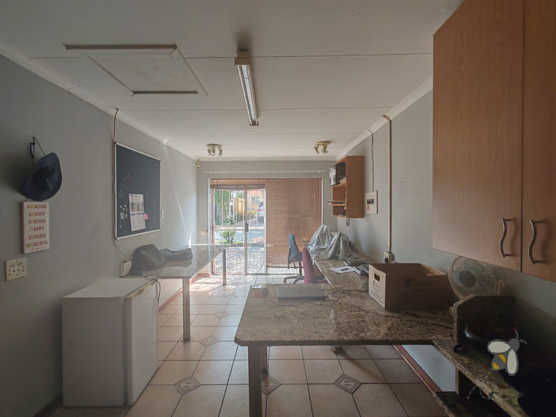 Secunda townhouse for sale, freestanding townhouse, Secunda Mall, pet-friendly garden, double garage, built-in braai, study, R1,270,000