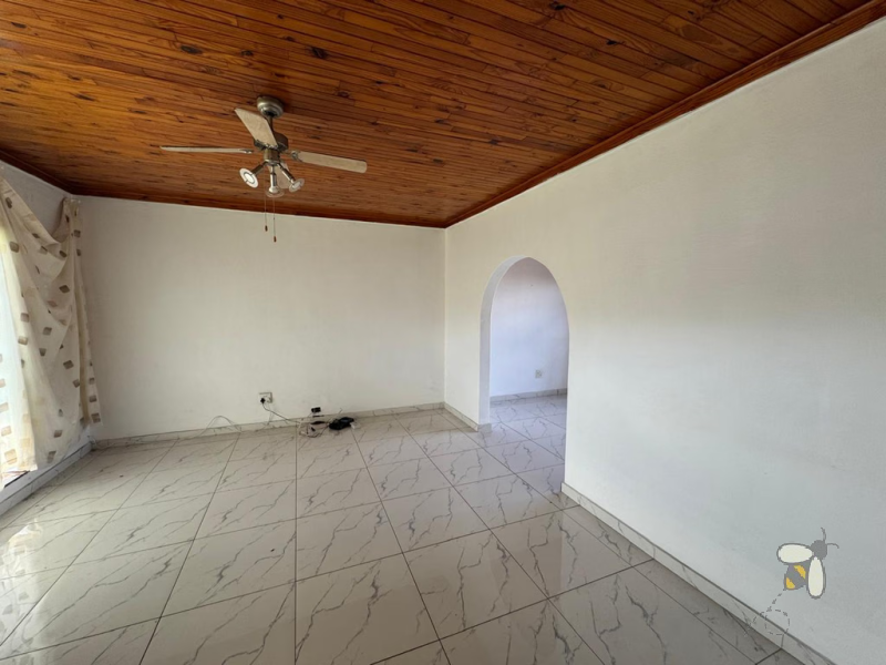 Secunda house for sale, centrally located home, fully tiled, double eye-level oven, three bedroom house, en-suite bathroom, single garage, R1,260,000