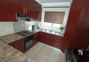 Secunda unit for sale, 2 bedroom unit, pet friendly property, sectional title, modern unit, low levy, Secunda