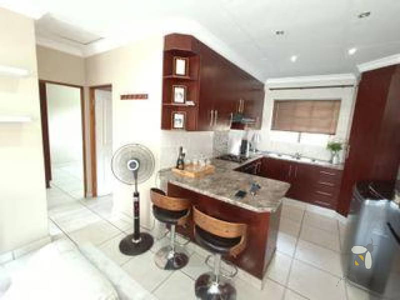 Secunda unit for sale, 2 bedroom unit, pet friendly property, sectional title, modern unit, low levy, Secunda