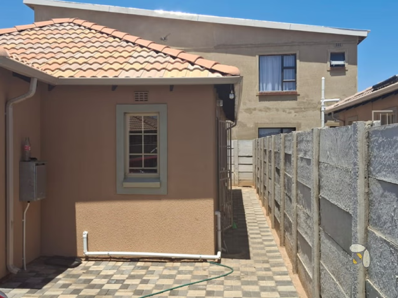 Sky City house for sale, Alberton property, modern 3 bedroom home, newly built, pet-friendly, Wendy house, prepaid electricity