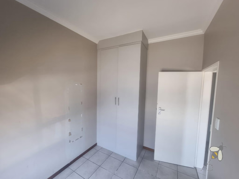 Secunda 3 bedroom house for sale, R699000 property, sole mandate, pet friendly, private yard, gas stove, loadshedding solution, gated estate, face brick, low rates.