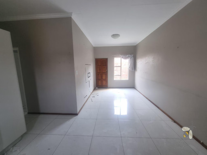 Secunda 3 bedroom house for sale, R699000 property, sole mandate, pet friendly, private yard, gas stove, loadshedding solution, gated estate, face brick, low rates.