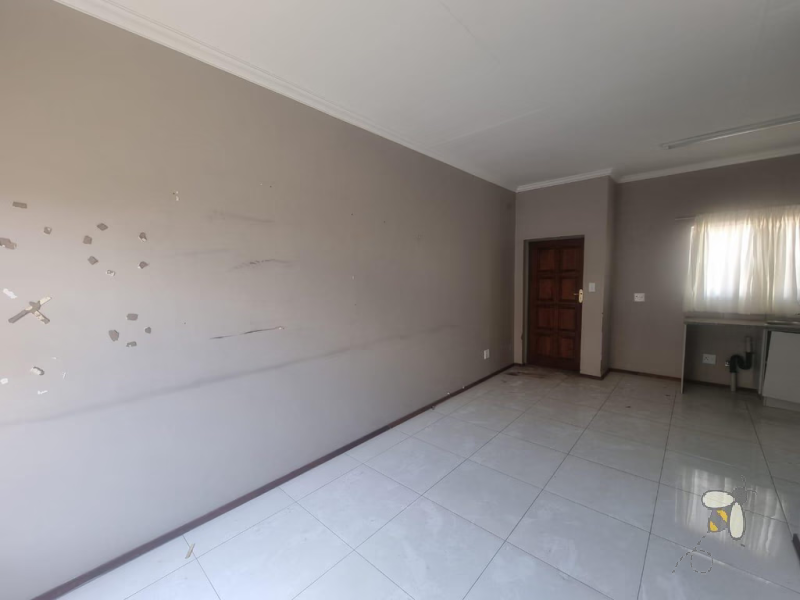 Secunda 3 bedroom house for sale, R699000 property, sole mandate, pet friendly, private yard, gas stove, loadshedding solution, gated estate, face brick, low rates.