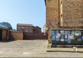 2 bedroom flat, apartment, Kempton Park Central, Avalon, lock-up-and-go, secure living, OR Tambo, R21, investor, for sale