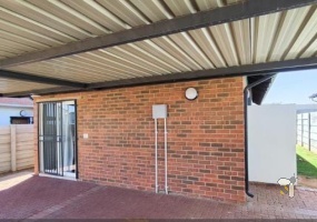 Parkdene, Boksburg home for sale, 2-bedroom, family home, secure, Curro, N17, R21, OR Tambo, investment property