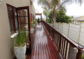 Little Brak River, Fraaiuitsig, garden flat, guesthouse potential, wooden deck, pool, sea views, dual living, income generating