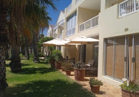 Harbour Island, Gordons Bay, Coastal Apartment, Luxury Living, One Bedroom, For Sale, The REAL Estate Company, R1585000