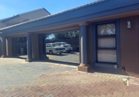Brackenhurst Proper, Alberton, Family Home, Four Bedroom, Swimming Pool, Wendy House, Spacious, Modern, R2650000